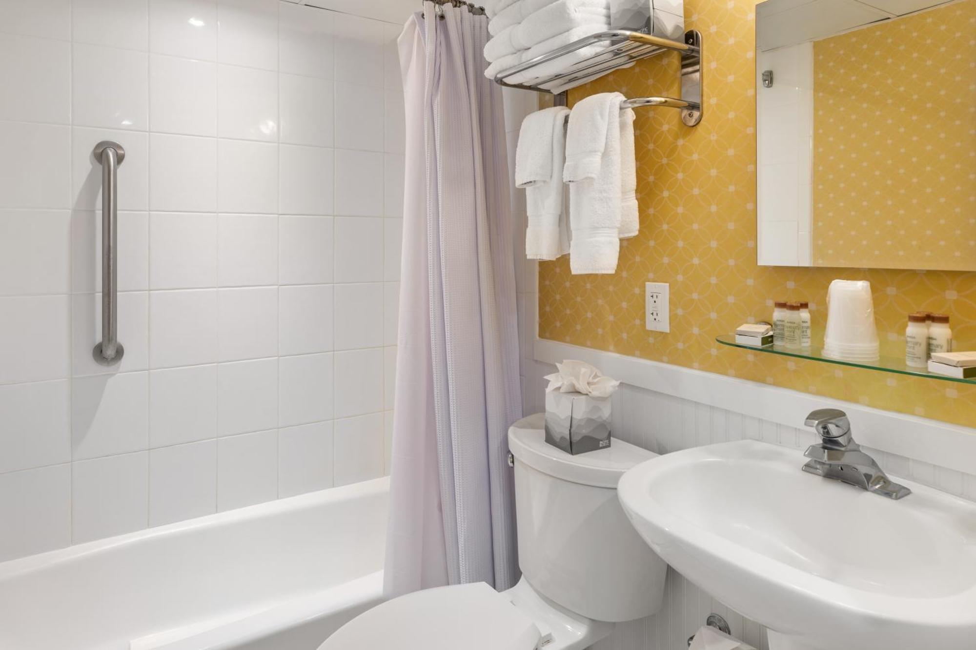 Pan American Oceanfront Hotel Wildwood Crest