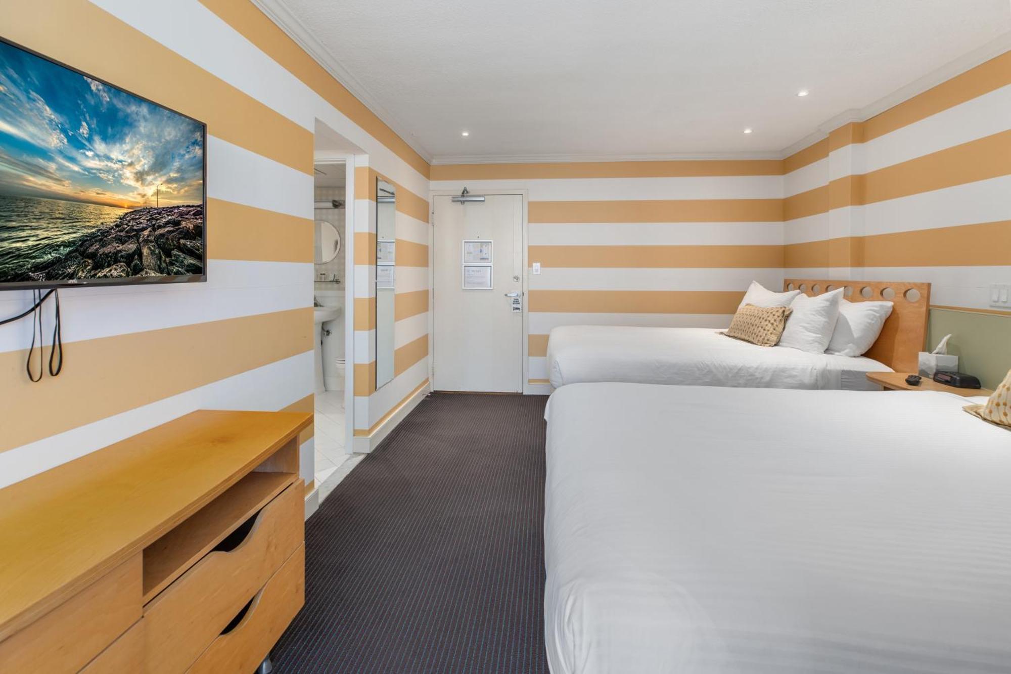 Hotel Pan American Oceanfront 3*